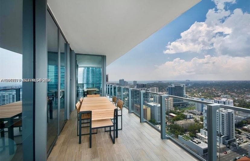 88 SW 7th St # 2712, Miami, FL 33130 photo 11