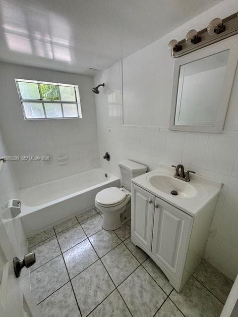 7925 West Dr # 12, North Bay Village, FL 33141 photo 8