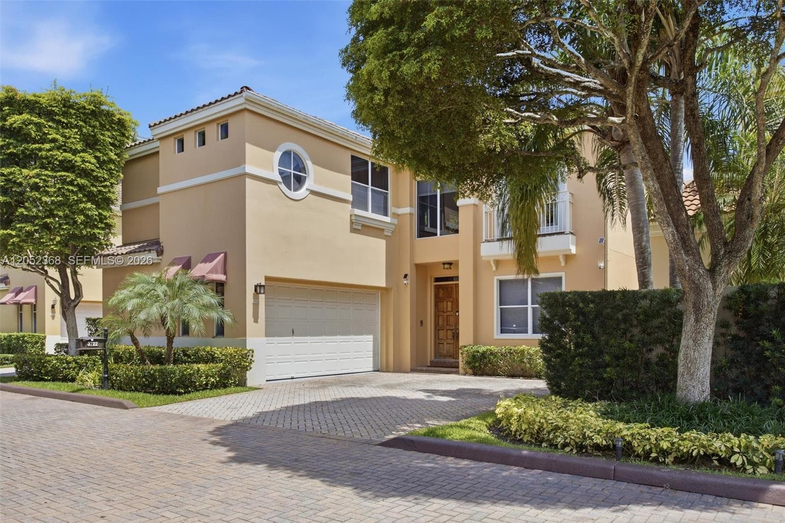 3722 NE 208th Ter, Aventura, FL 33180 photo 2