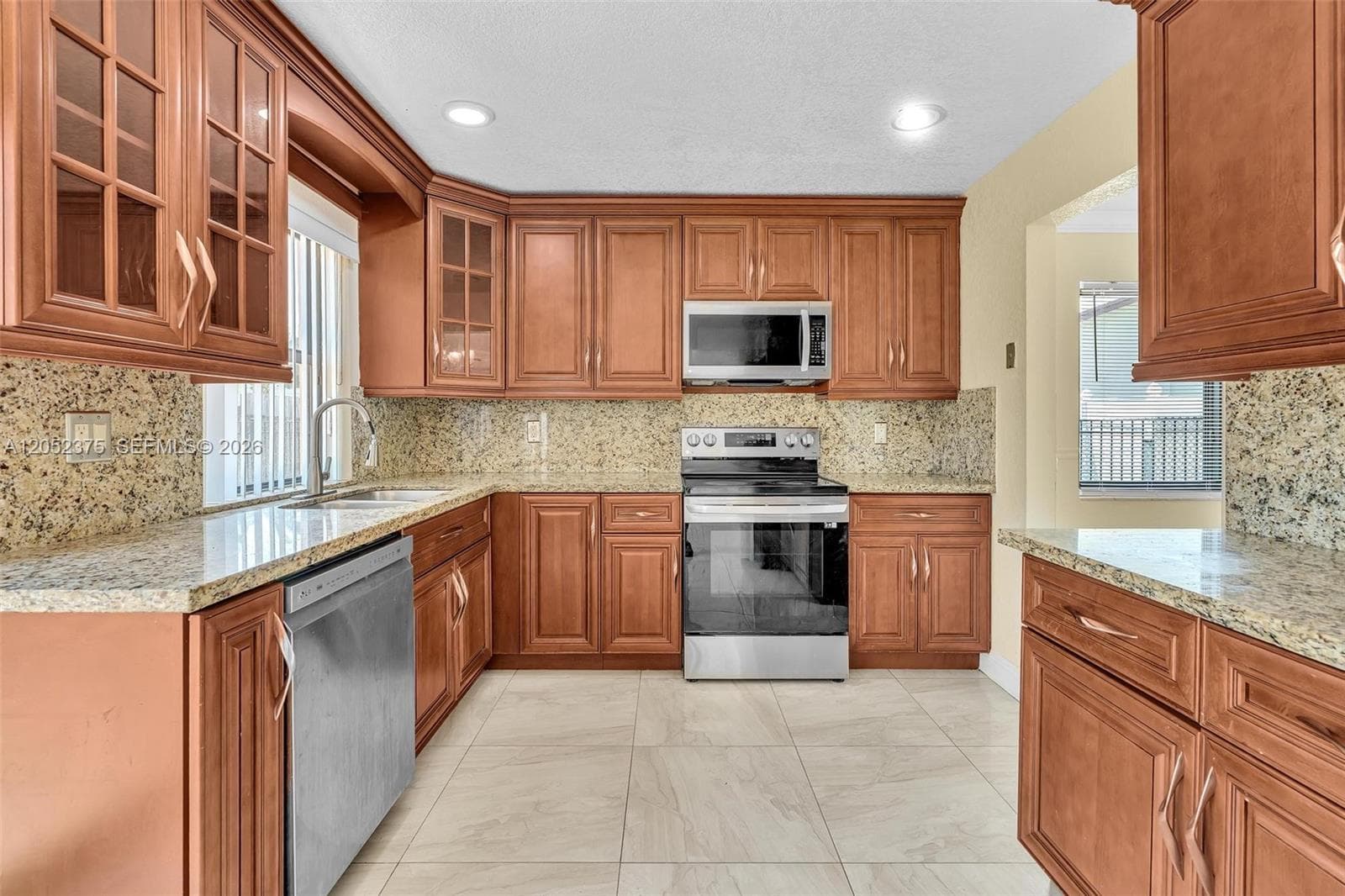 7480 NW 37th Ct, Lauderhill, FL 33319 photo 4