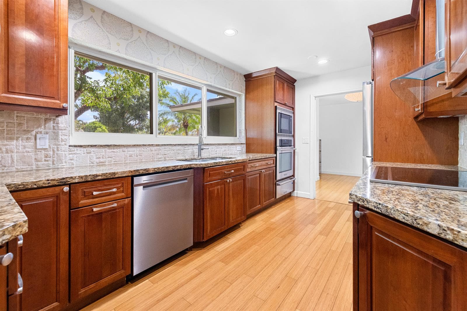 1002 SW 1st Street, Boca Raton, FL 33486 photo 9