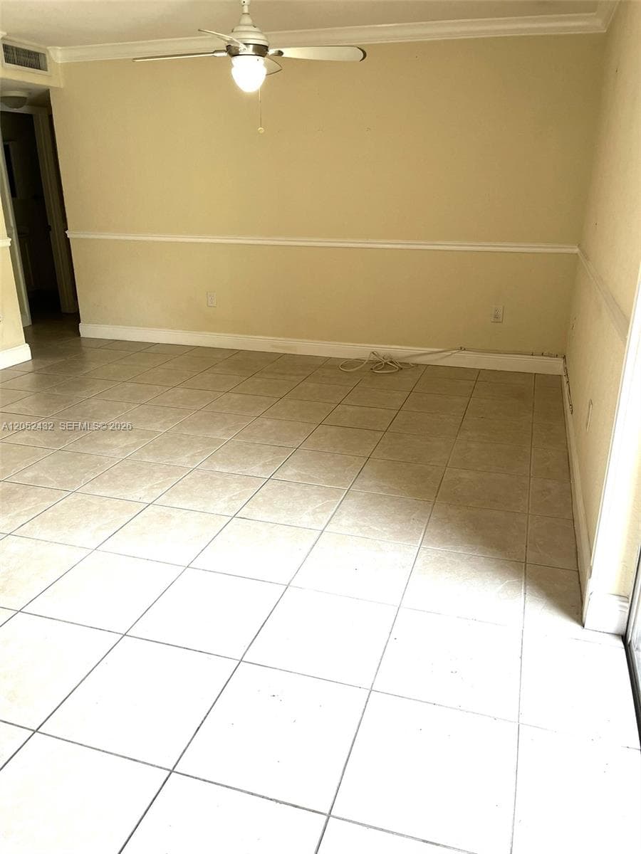 9477 SW 76th St # O4, Miami, FL 33173 photo 9