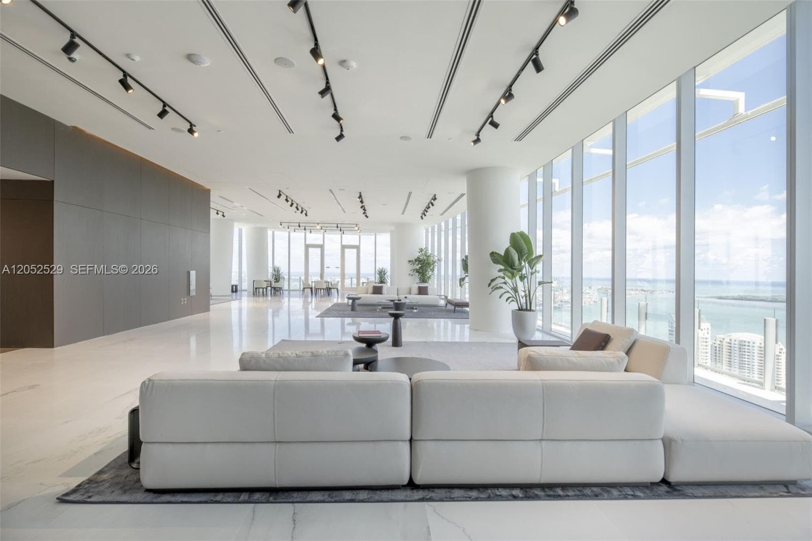 300 Biscayne Boulevard Way # 1705W, Miami, FL 33131 photo 7