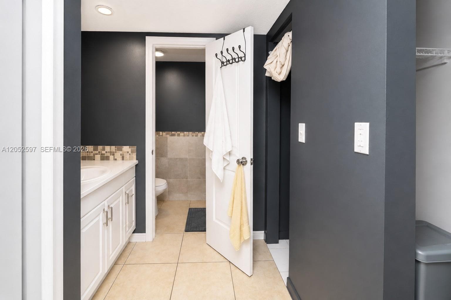 4848 NW 24th Ct # 436, Lauderdale Lakes, FL 33313 photo 9