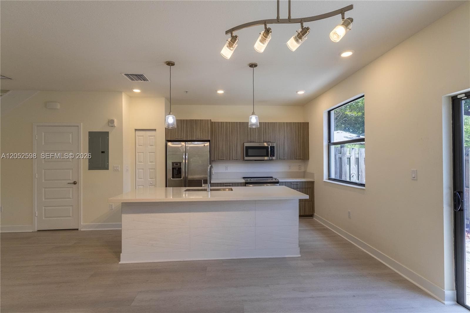 10407 NW 82nd St # 12, Doral, FL 33178 photo 9