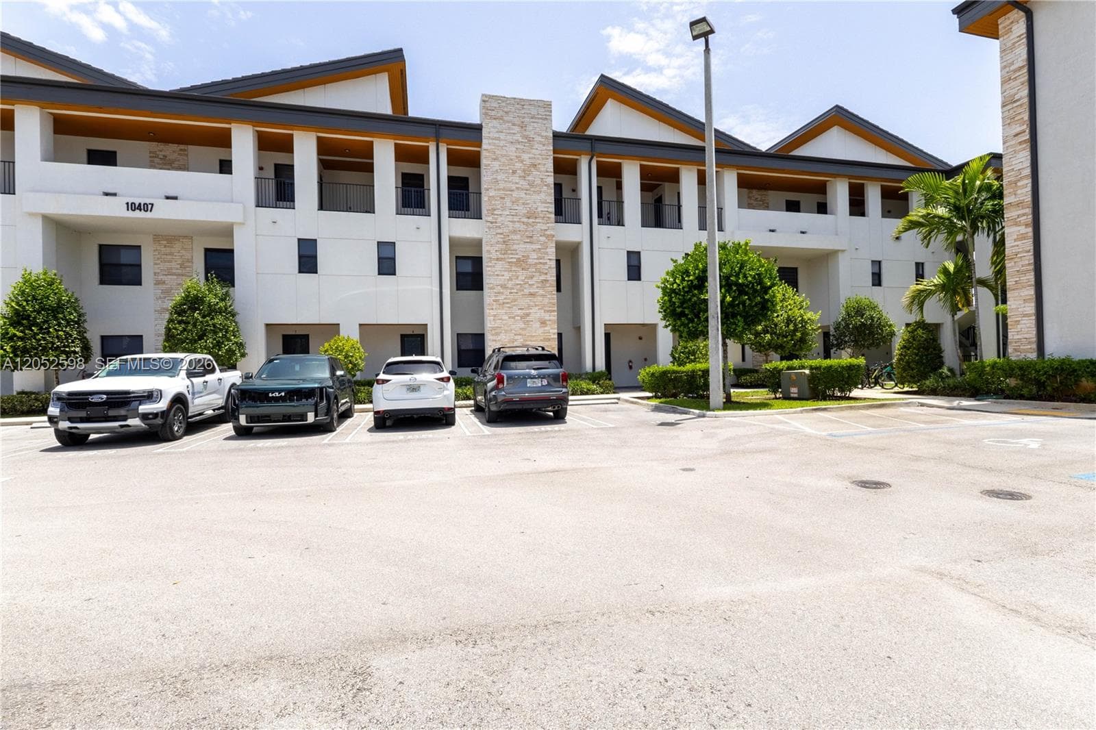 10407 NW 82nd St # 12, Doral, FL 33178 photo 8