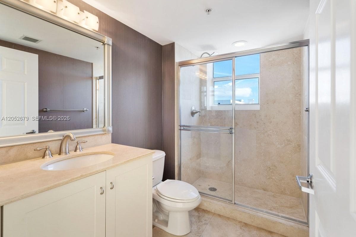 3232 SW 22nd St # 1701, Miami, FL 33145 photo 6