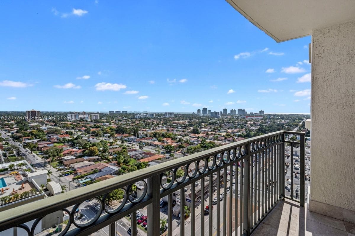 3232 SW 22nd St # 1701, Miami, FL 33145 photo 13