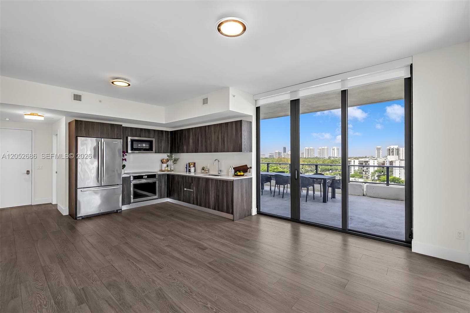 2960 NE 207th St # 811, Aventura, FL 33180 photo 6