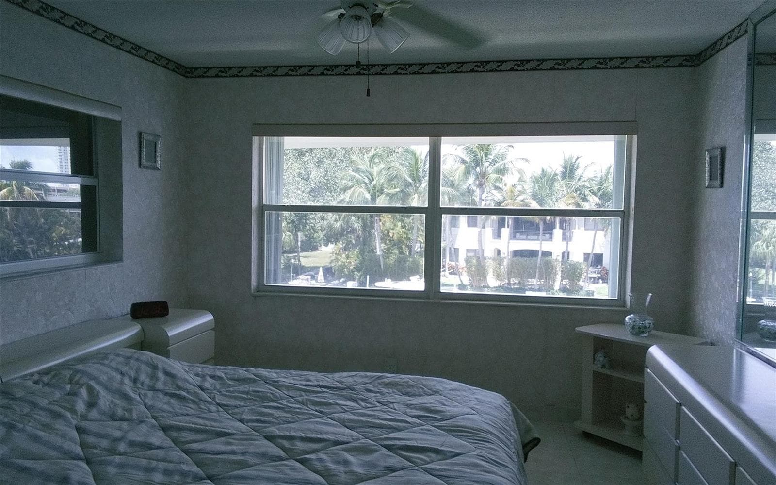 460 Paradise Isle Boulevard # 301, Hallandale Beach, FL 33009 photo 13