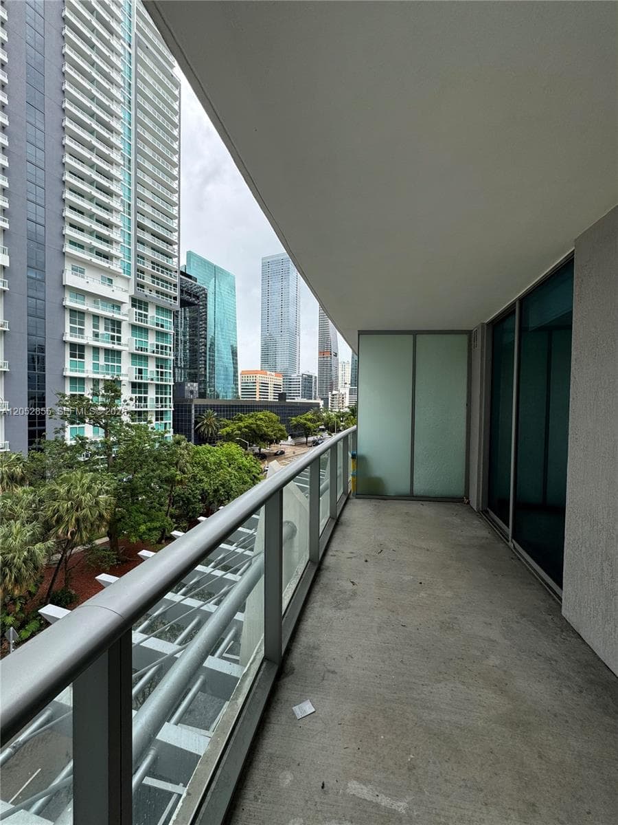 1100 S Miami Ave # 411, Miami, FL 33130 photo 6