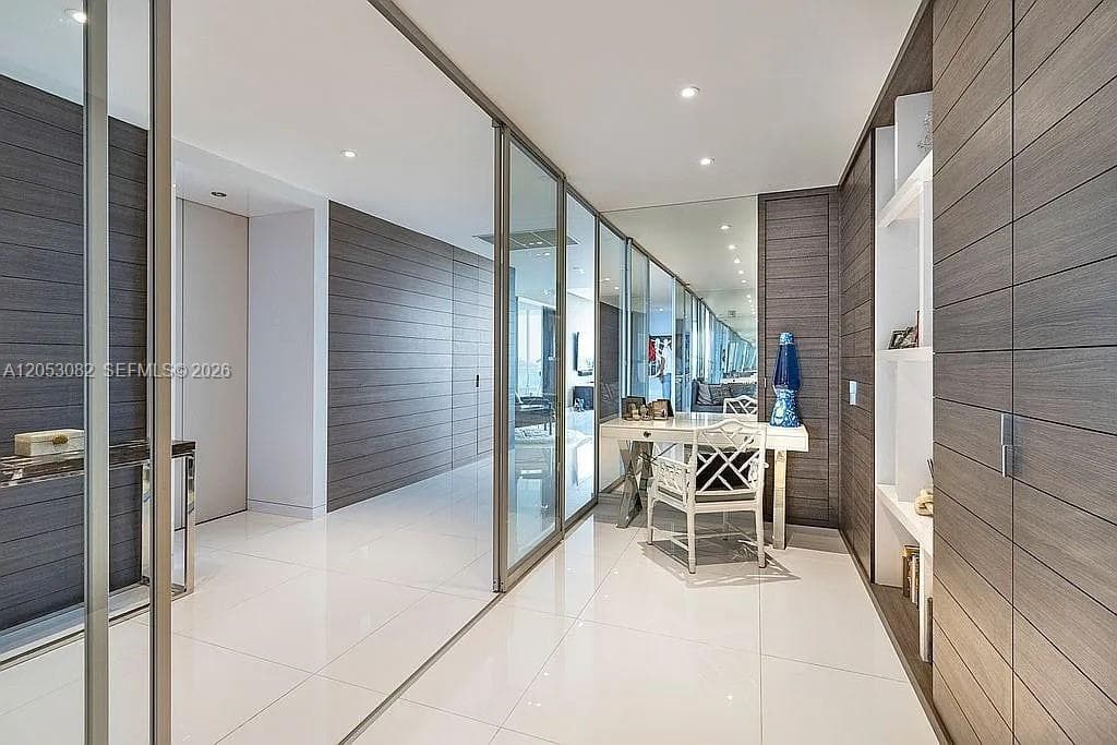 1100 Biscayne Blvd # 1501, Miami, FL 33132 photo 12