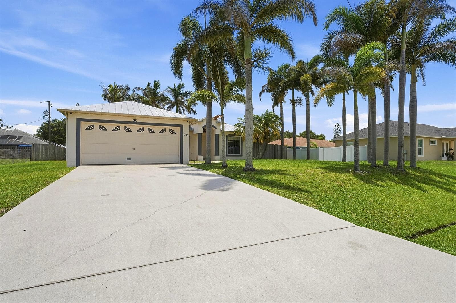 292 SW Pagoda Terrace, Port St. Lucie, FL 34984 photo 2