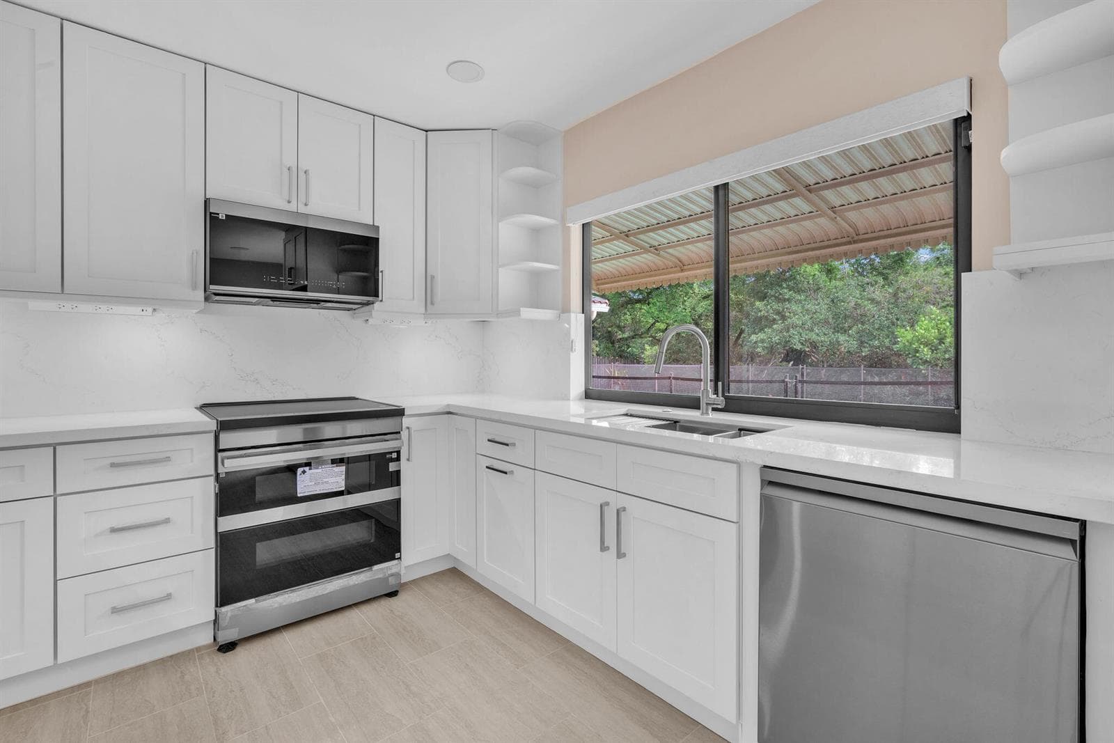 3020 N 34TH Street, Hollywood, FL 33021 photo 13