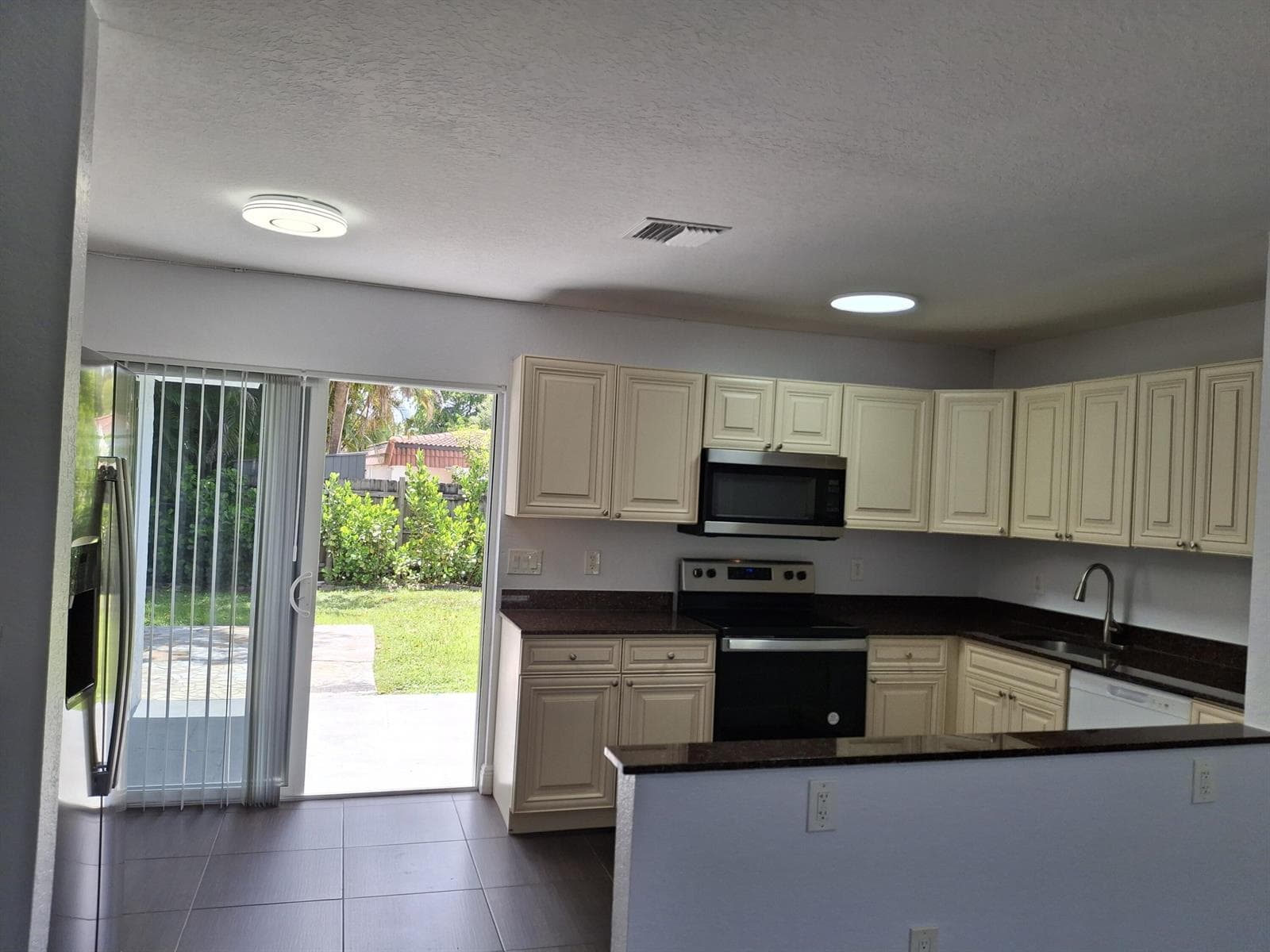 3731 NW 110TH Avenue NW # A-B, Coral Springs, FL 33065 photo 2