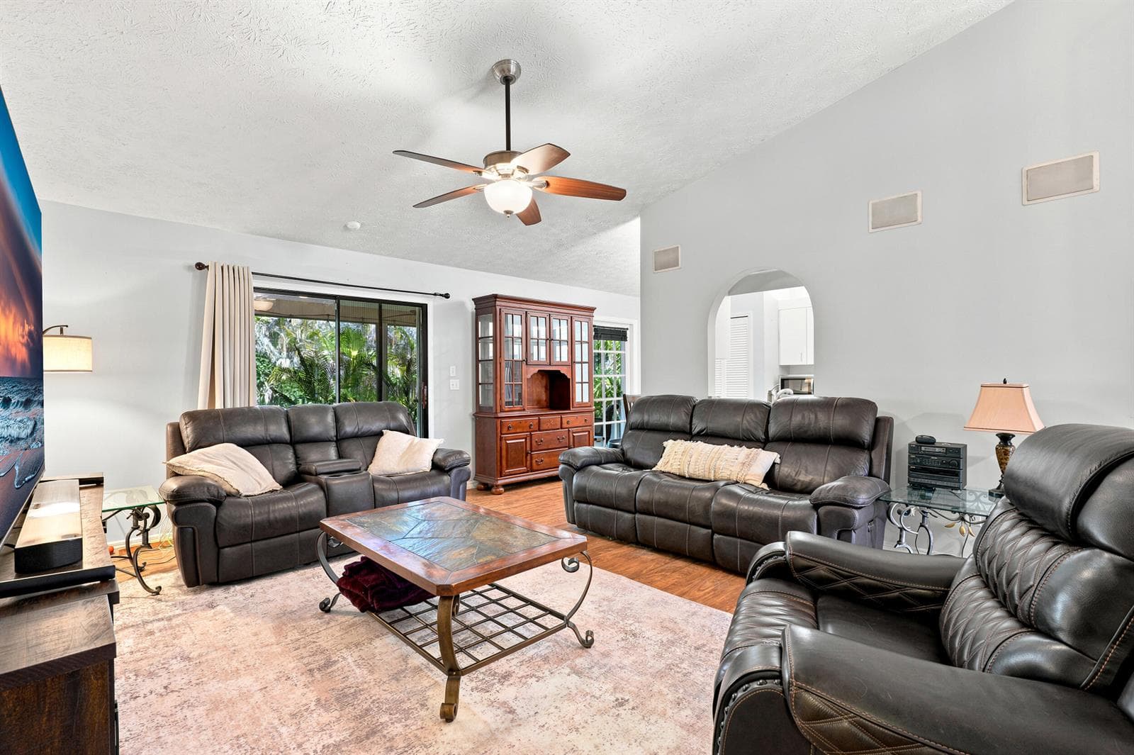 6107 BAMBOO Drive, Fort Pierce, FL 34982 photo 12