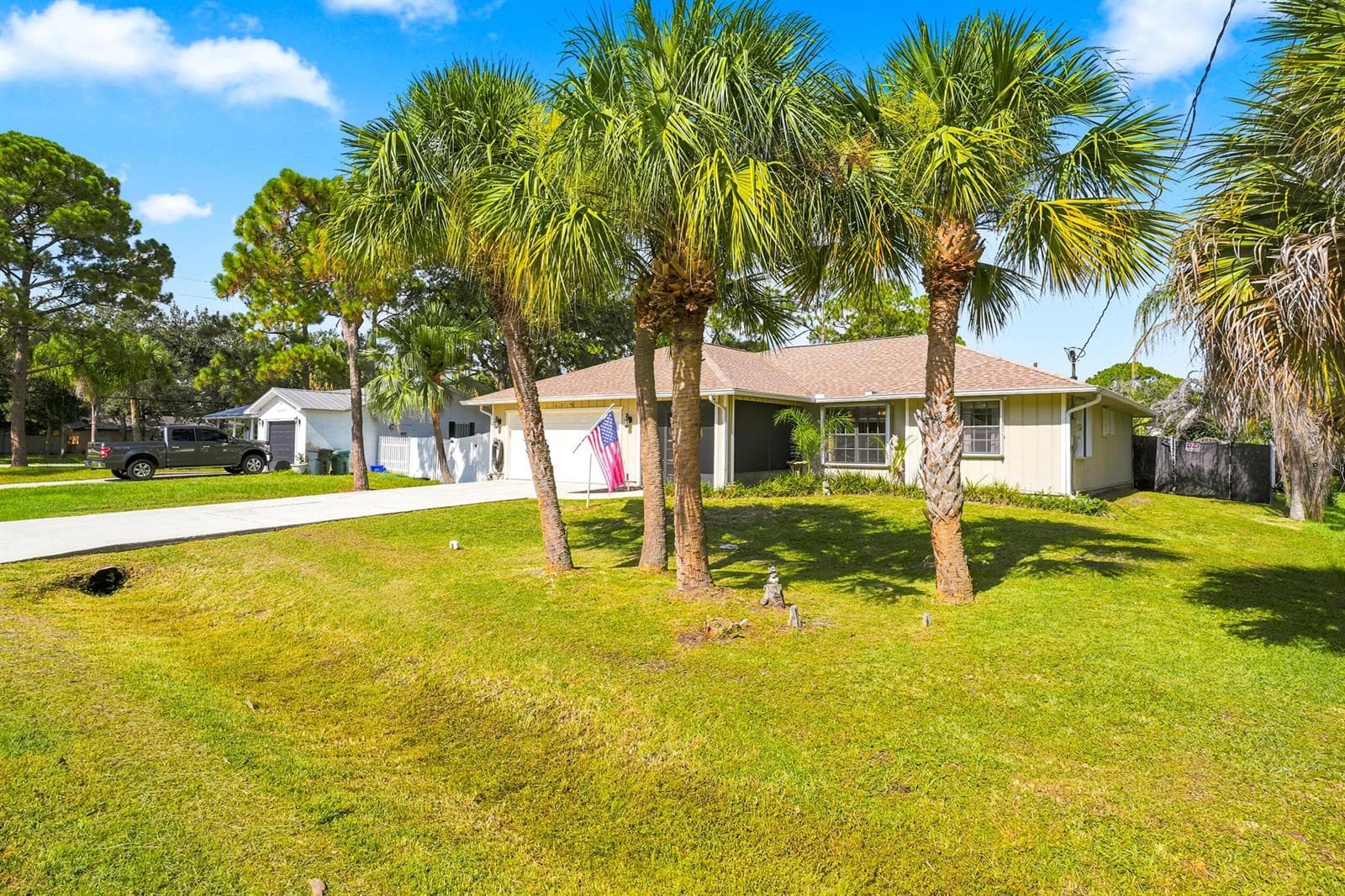 6107 BAMBOO Drive, Fort Pierce, FL 34982 photo 8