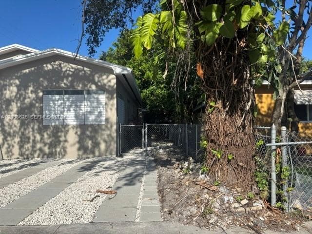 6875 NW 4th Ave # B, Miami, FL 33150 photo 7
