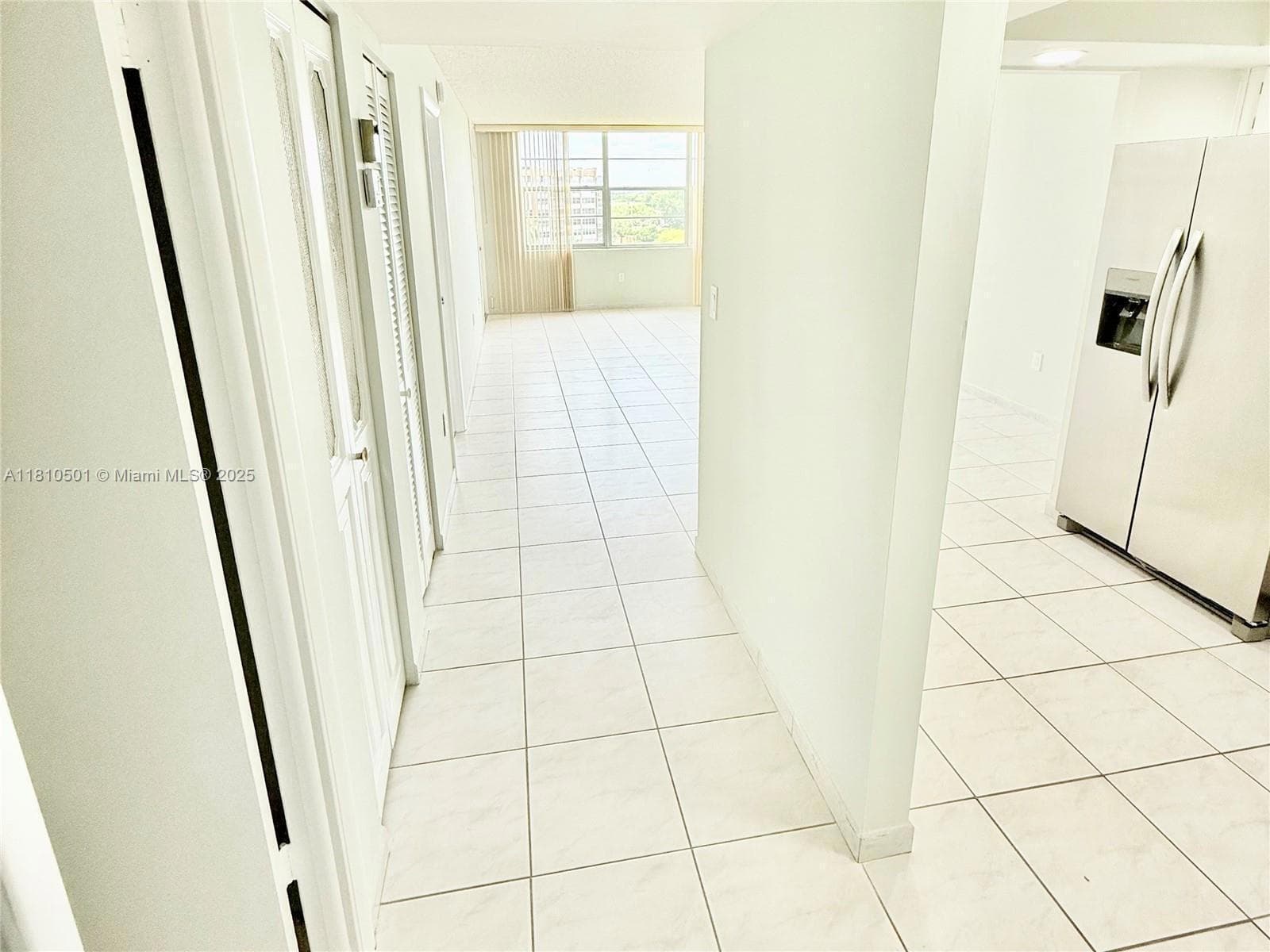 1300 SAINT CHARLES Place # 706, Pembroke Pines, FL 33026 photo 13