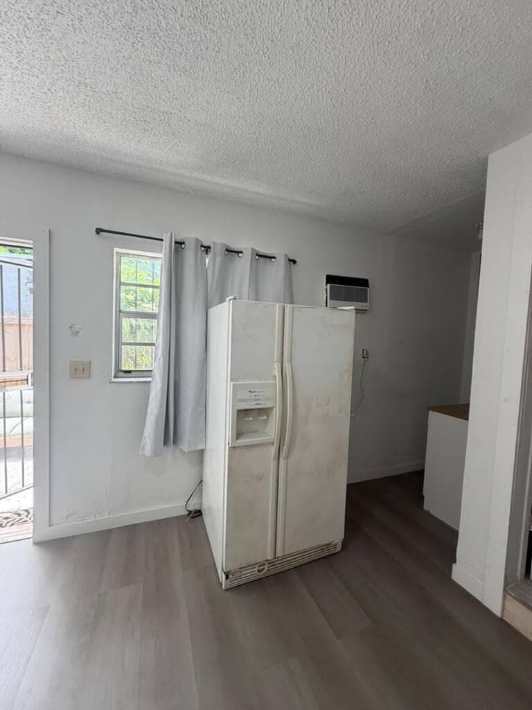 2137 NW 1st Terrace # #R, Miami, FL 33125 photo 6