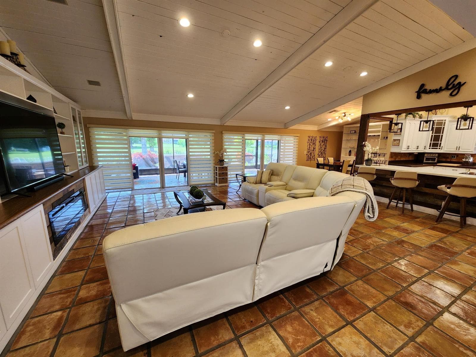 7401 CORKWOOD Terrace, Tamarac, FL 33321 photo 6