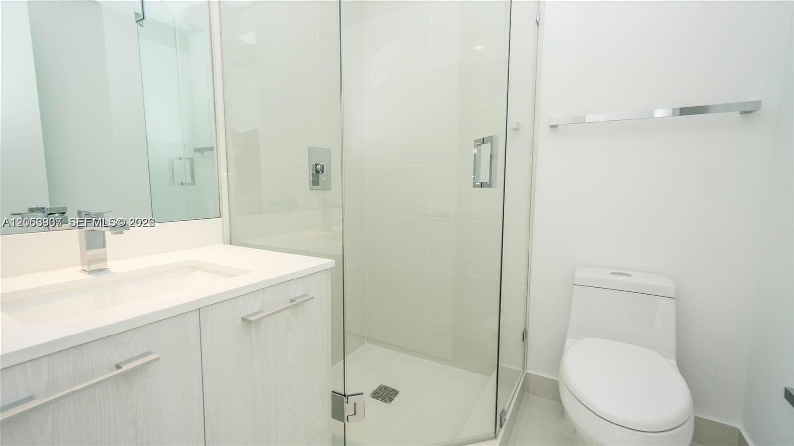 45 SW 9th St # 3303, Miami, FL 33130 photo 12