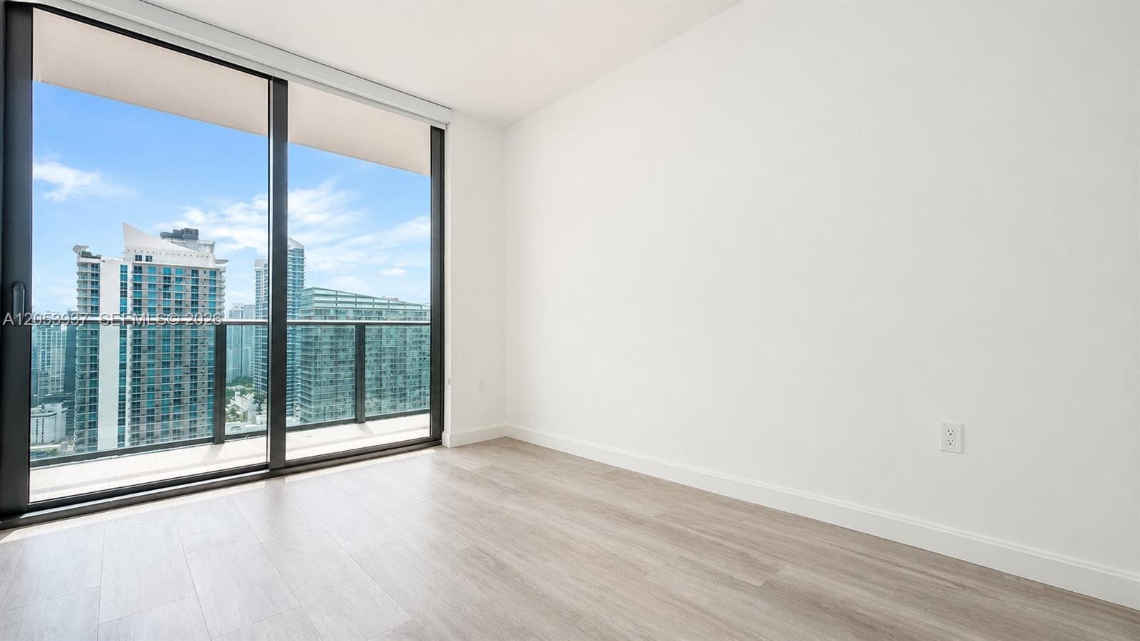 45 SW 9th St # 3303, Miami, FL 33130 photo 7