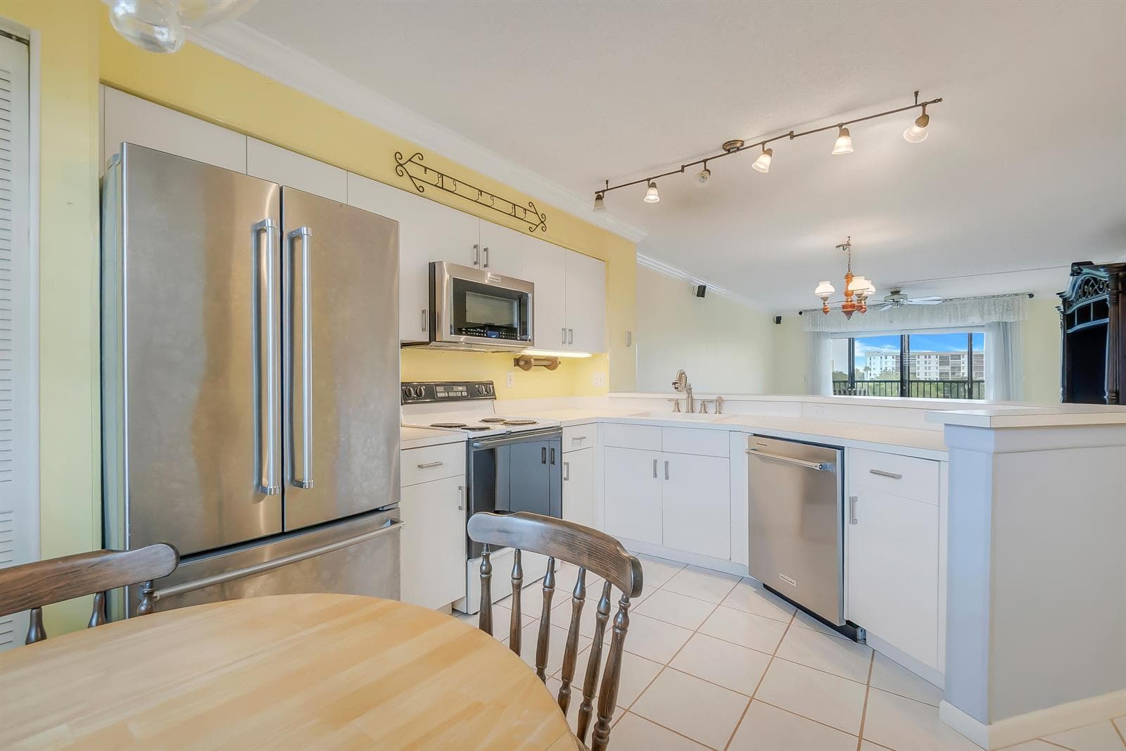 2334 S Cypress Bend Drive # 602, Pompano Beach, FL 33069 photo 7