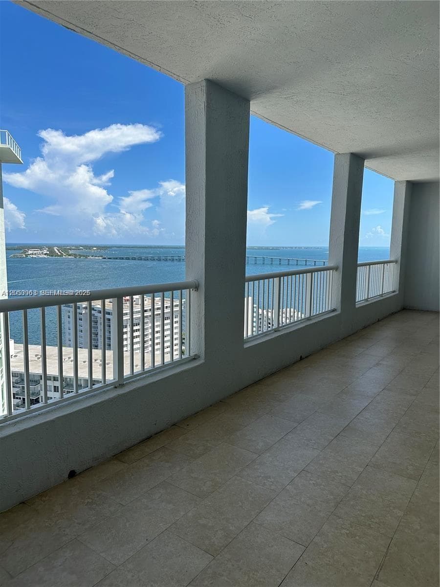 170 SE 14th St # 2604, Miami, FL 33131