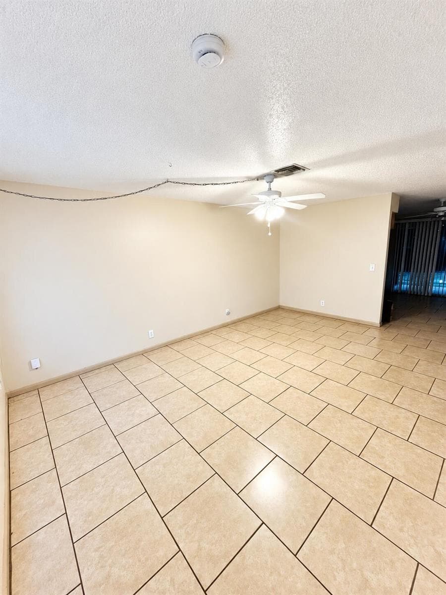 9077 E HIGHLAND PINES Drive # 9077, Palm Beach Gardens, FL 33418 photo 2
