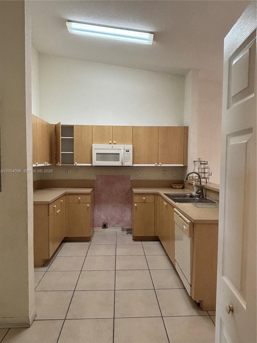 13781 SW 171st Ter, Miami, FL 33177 photo 6