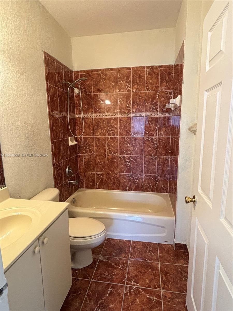 13781 SW 171st Ter, Miami, FL 33177 photo 8