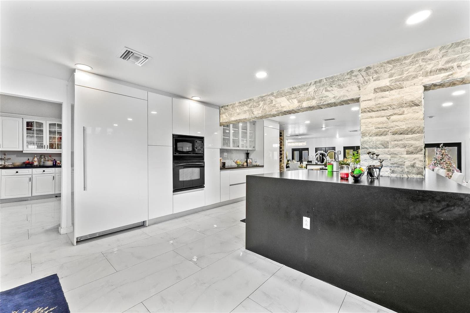 4131 NW 99TH Avenue, Coral Springs, FL 33065 photo 13