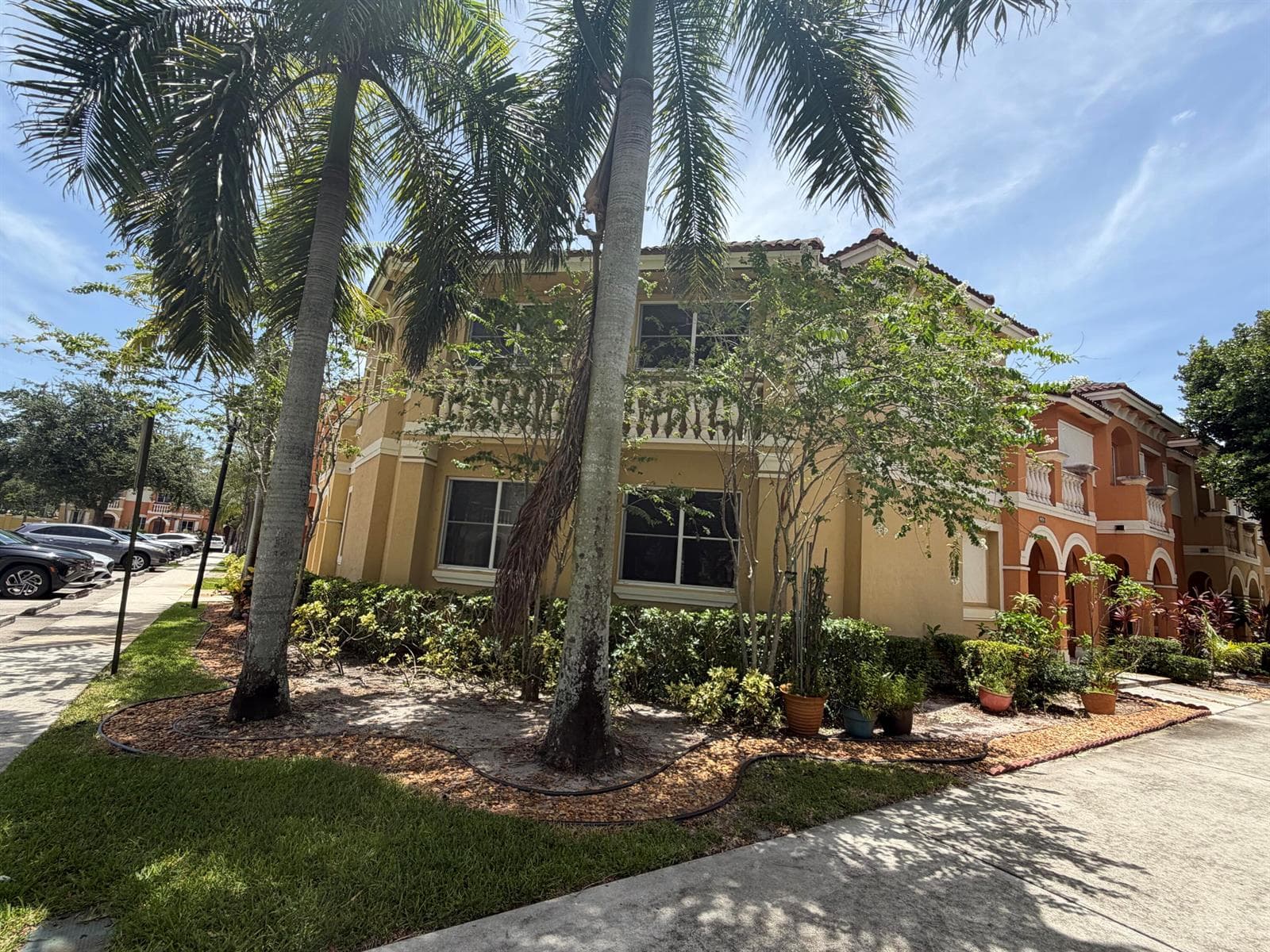8928 SW 18TH Street, Miramar, FL 33025 photo 2