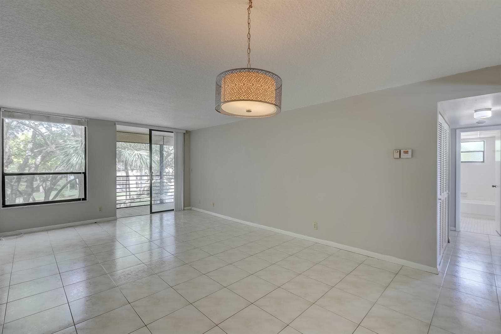 6751 N UNIVERSITY Drive # 302, Tamarac, FL 33321 photo 7