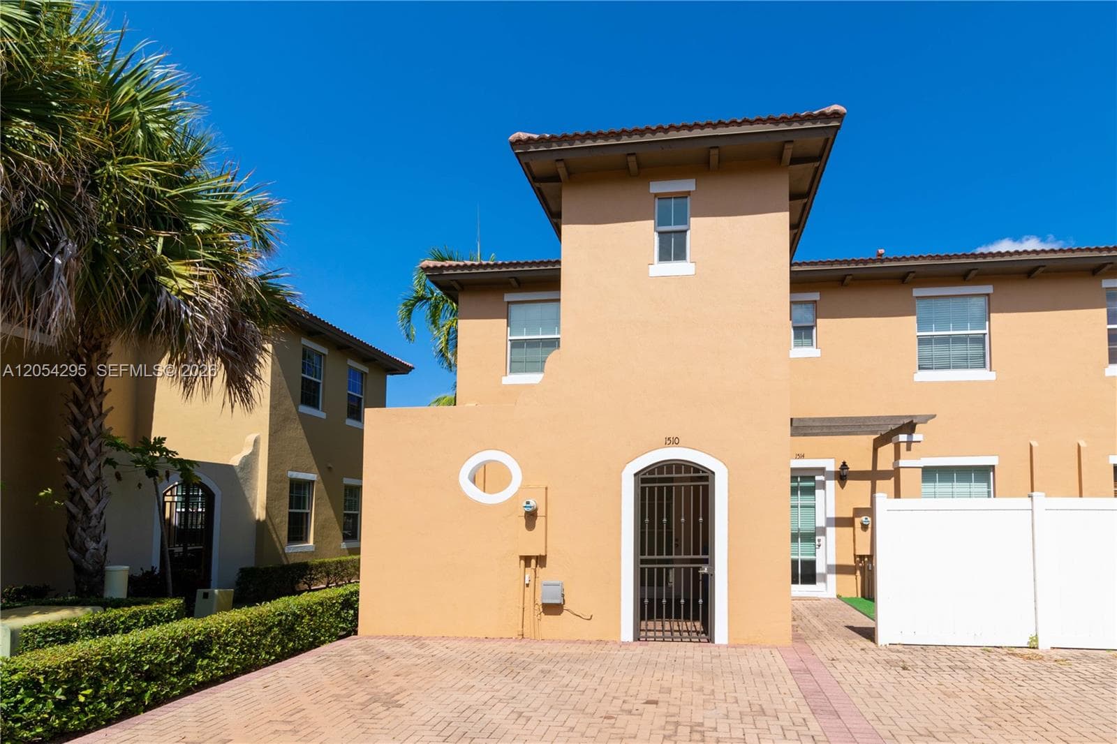 1510 SW 147th Ter, Pembroke Pines, FL 33027 photo 10