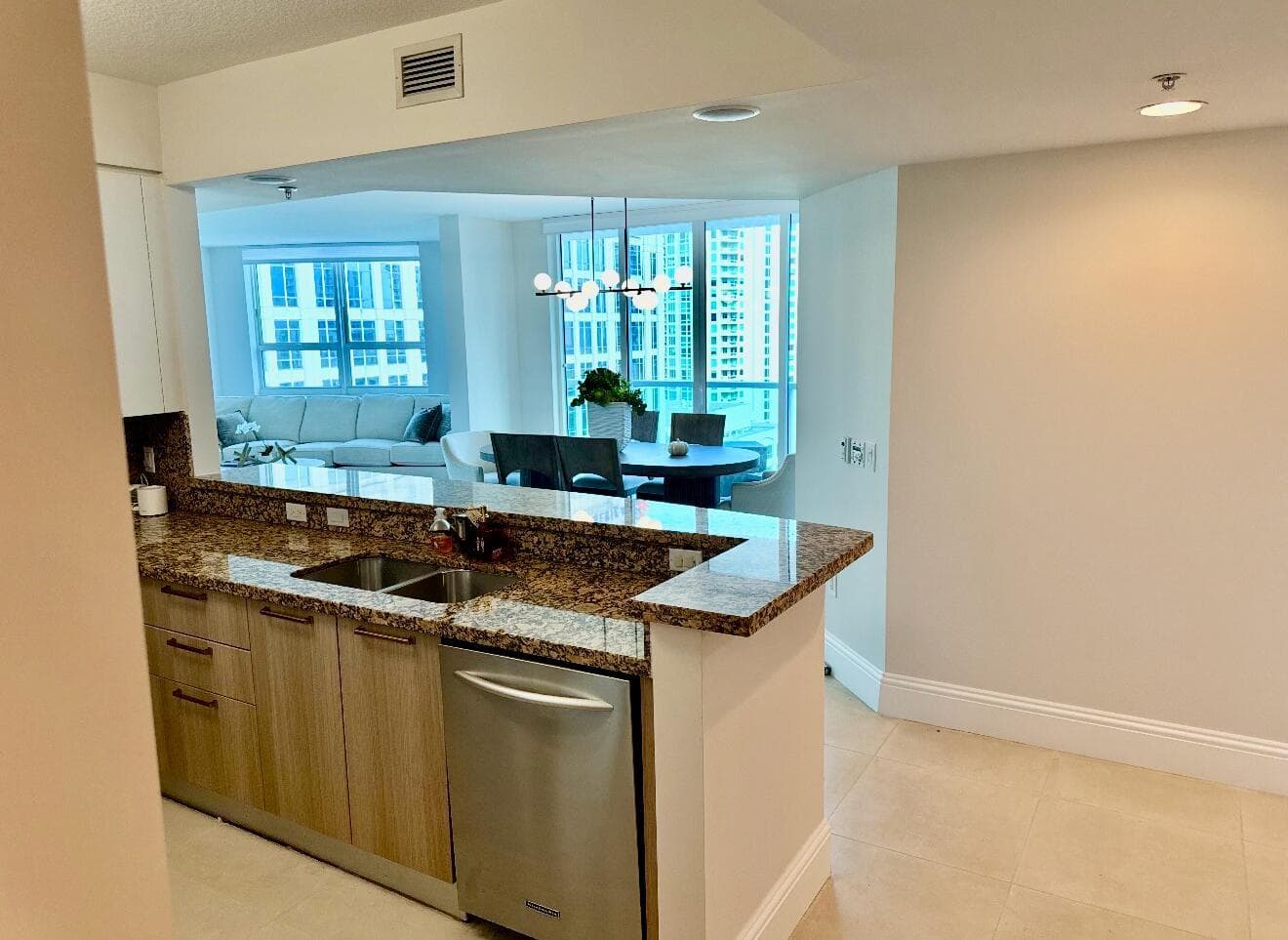 350 SE 2ND Street # 2630, Fort Lauderdale, FL 33301 photo 6