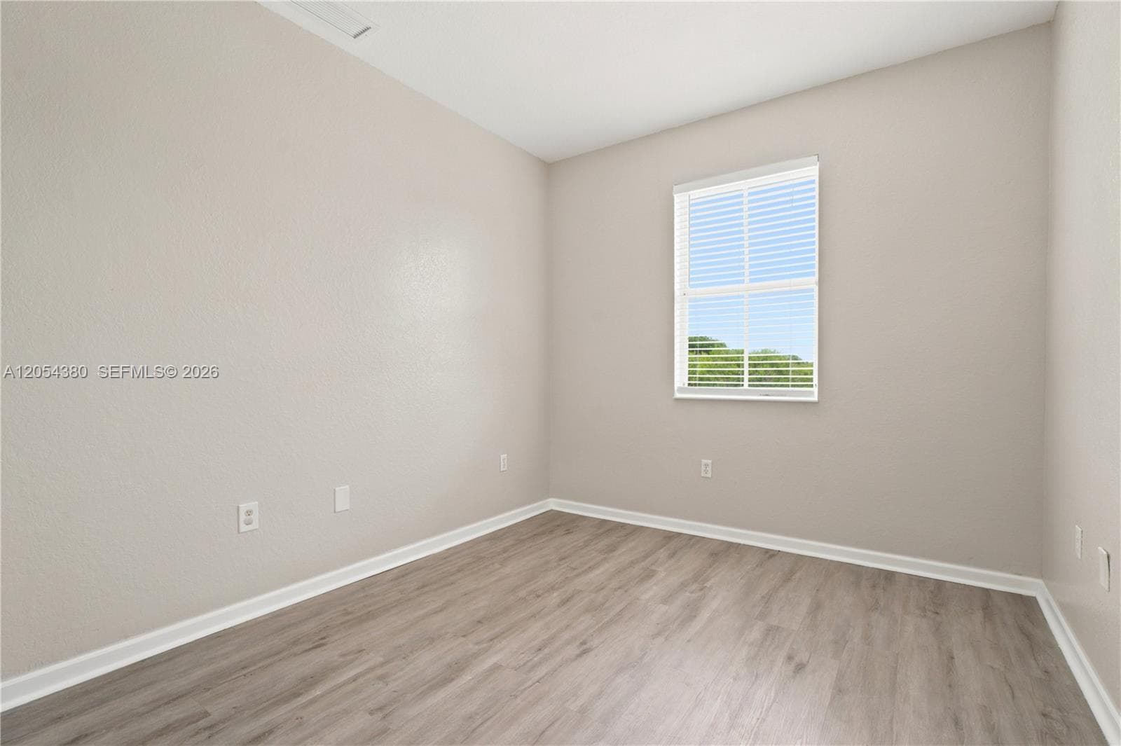 3710 NE 22nd Pl, Homestead, FL 33033 photo 12