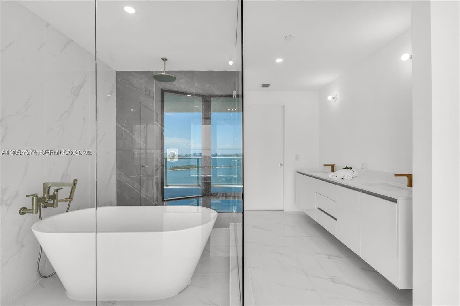 725 NE 24th Street # 2404, Miami, FL 33137 photo 6