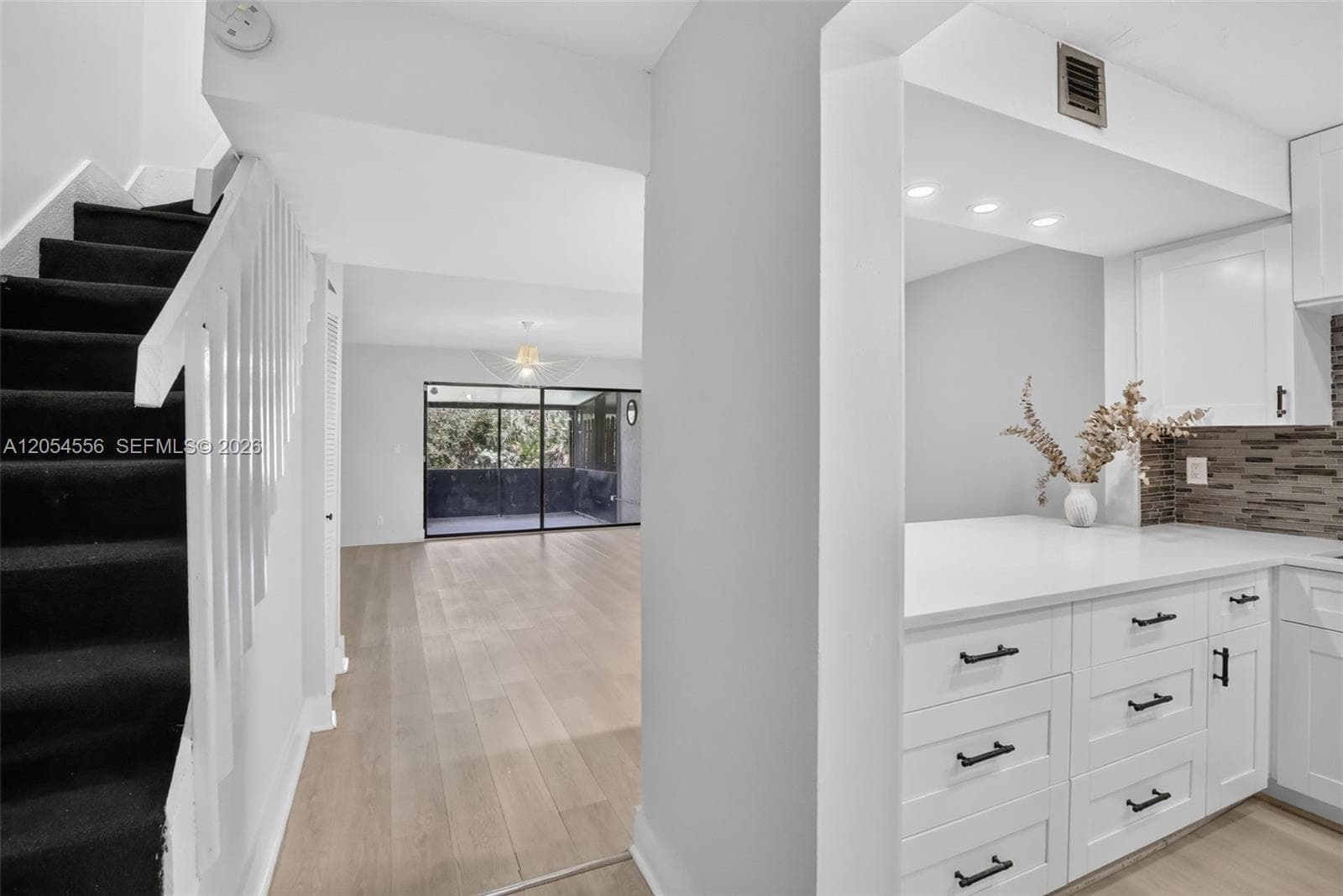 4070 Sierra Ter, Sunrise, FL 33351 photo 8