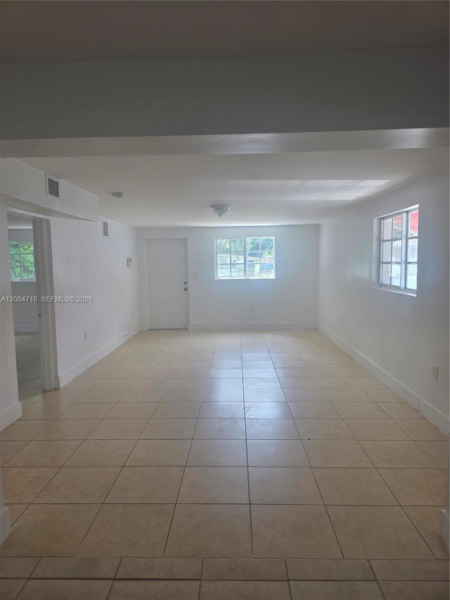1921 NW 59th St # D, Miami, FL 33142 photo 6