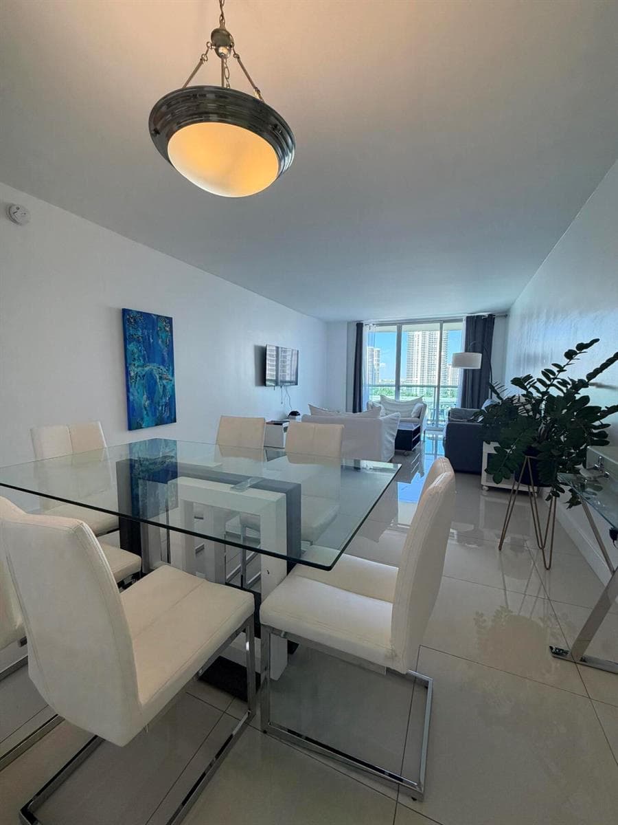 19390 Collins Avenue # 1103, Sunny Isles Beach, FL 33160 photo 12