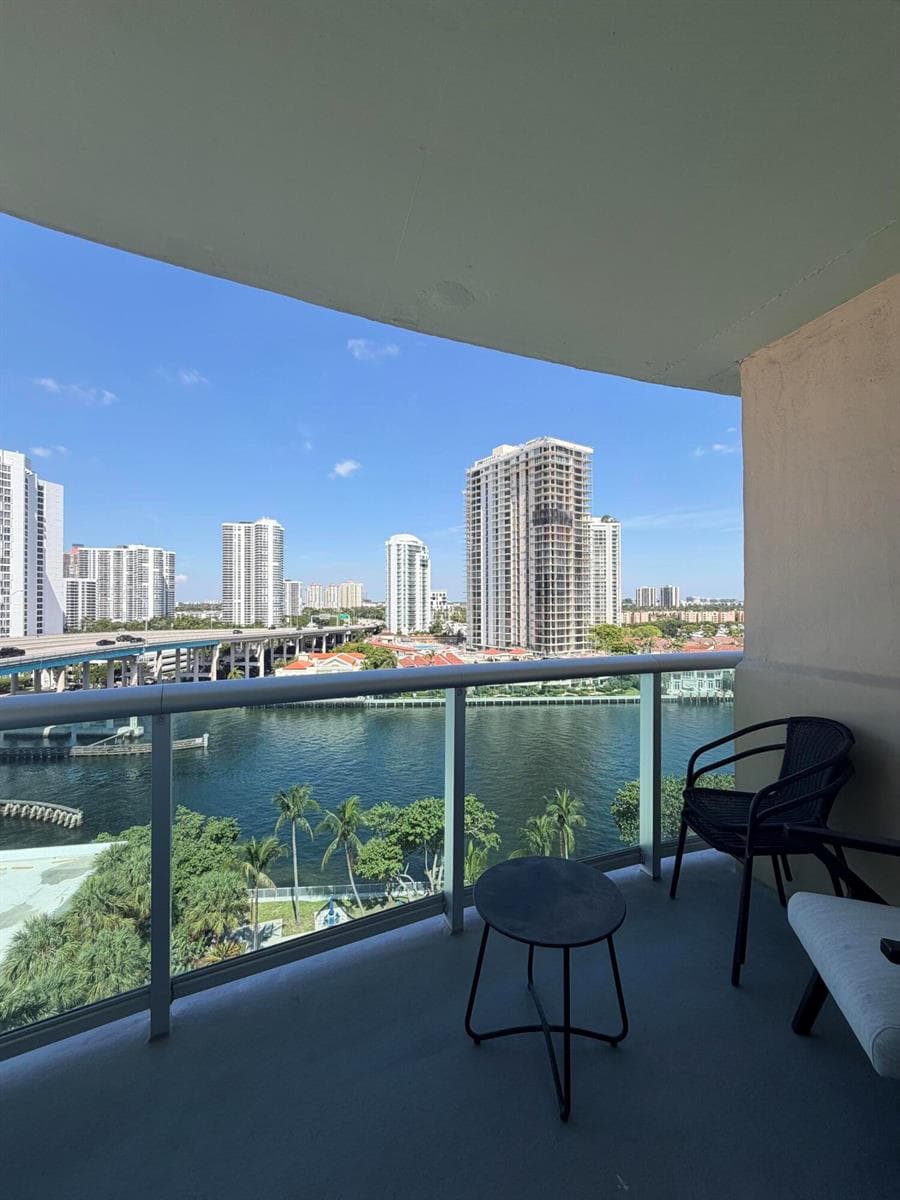 19390 Collins Avenue # 1103, Sunny Isles Beach, FL 33160 photo 8