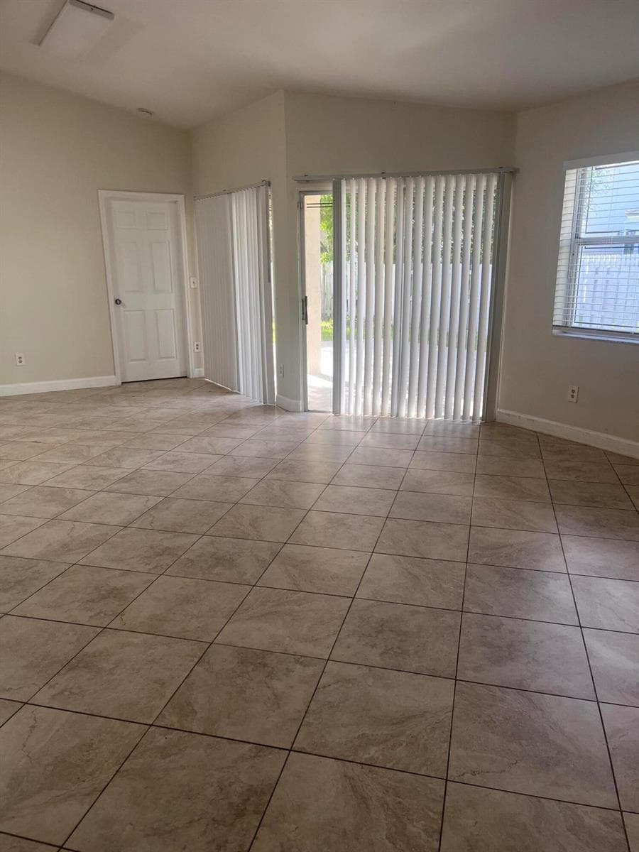 845 NW 98th Avenue, Plantation, FL 33324 photo 11