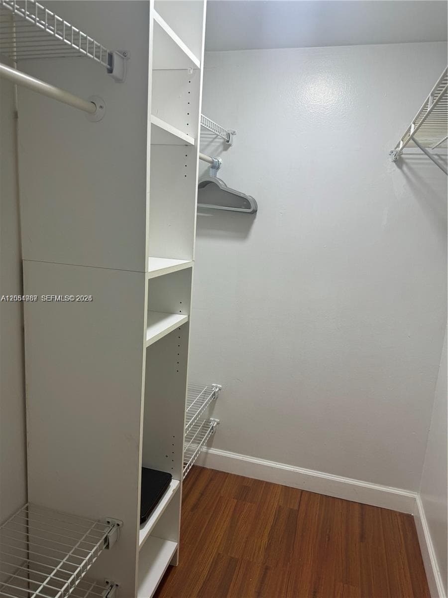 13499 Biscayne Blvd # 1111, North Miami, FL 33181 photo 9