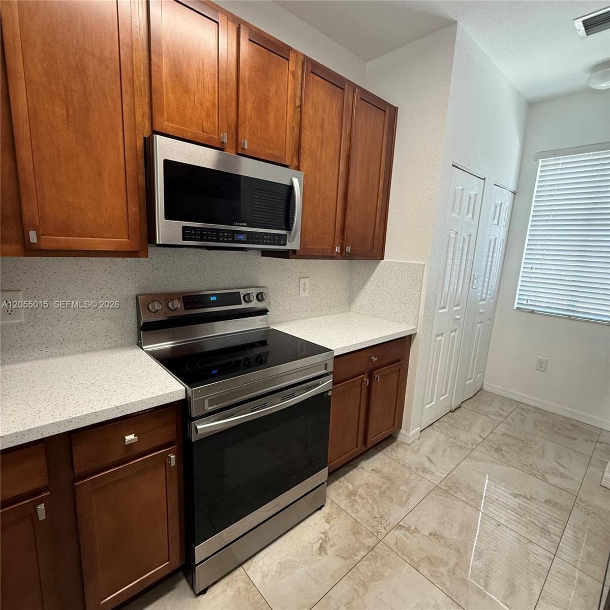 8972 SW 18th St # 1114, Miramar, FL 33025 photo 4