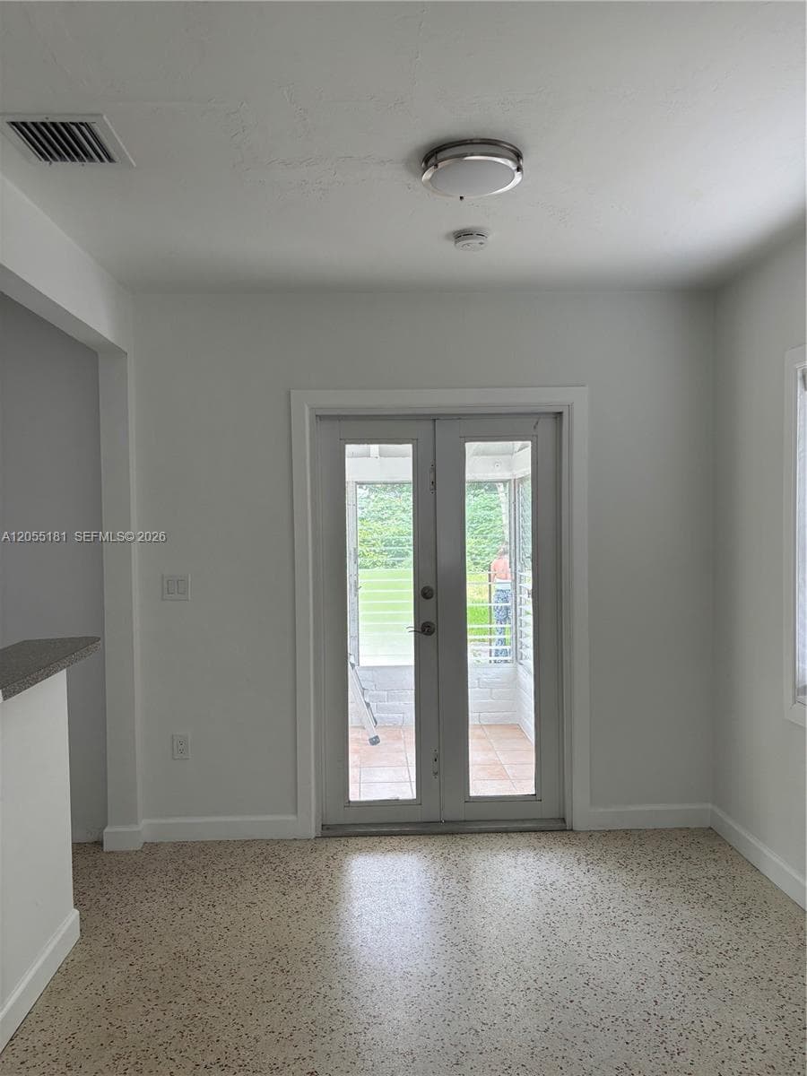 6410 SW 63rd Ct # ., South Miami, FL 33143 photo 8