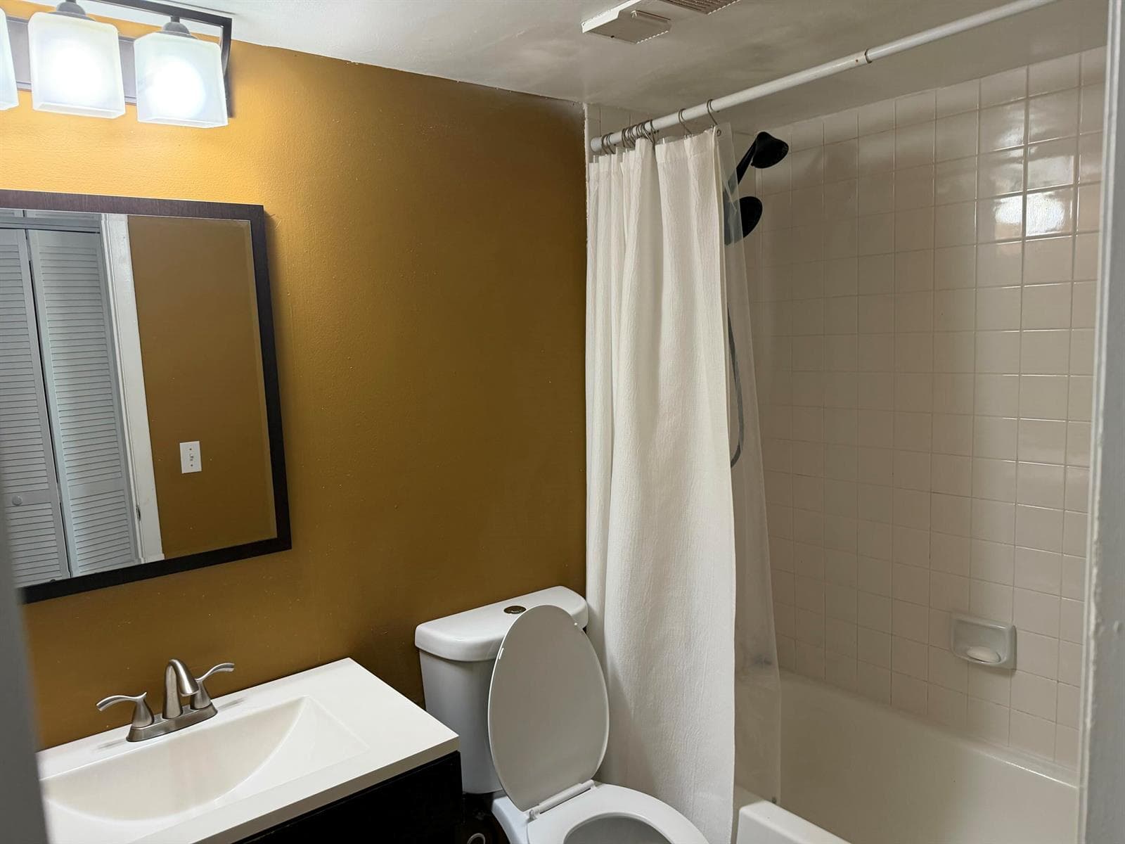 10001 WINDING LAKE Road # 106, Sunrise, FL 33351 photo 12