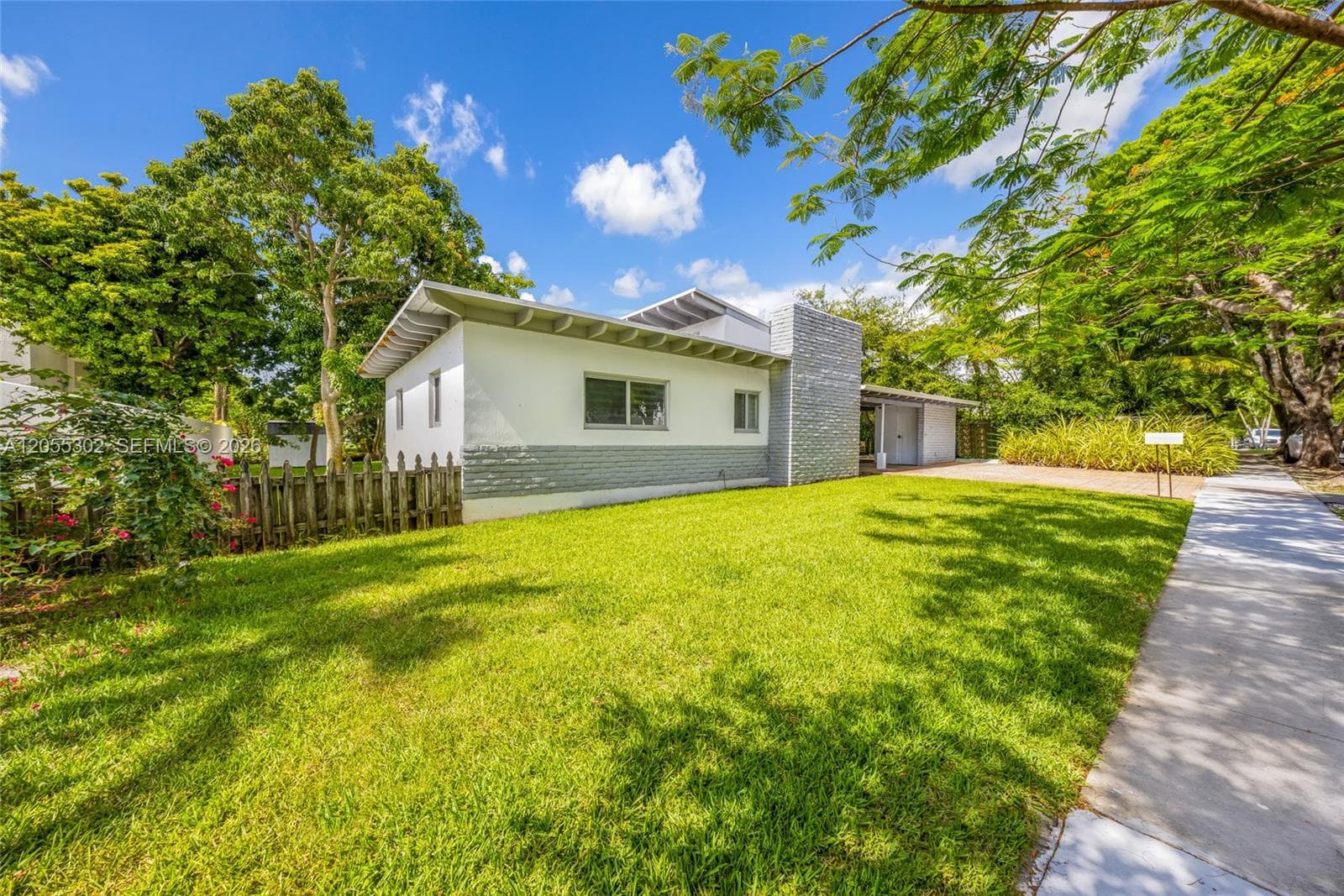 910 NE 81st St, Miami, FL 33138 photo 3