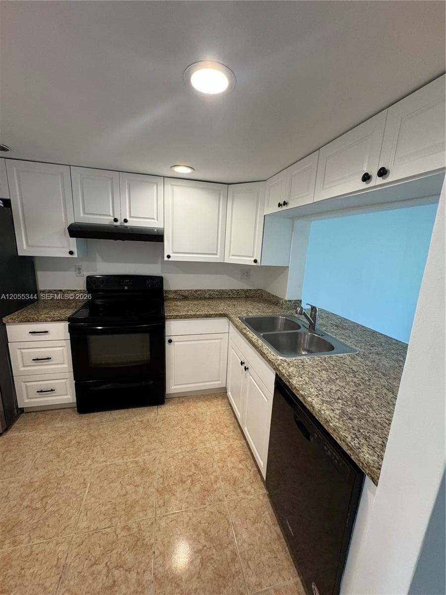 9050 NW 28th St # 136, Coral Springs, FL 33065 photo 2